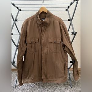 Patagonia Men’s Organic Cotton Soaring Jacket with Zipper and Buttons